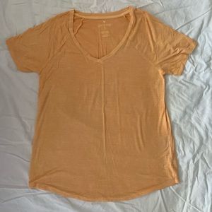 American eagle yellow soft and sexy tee